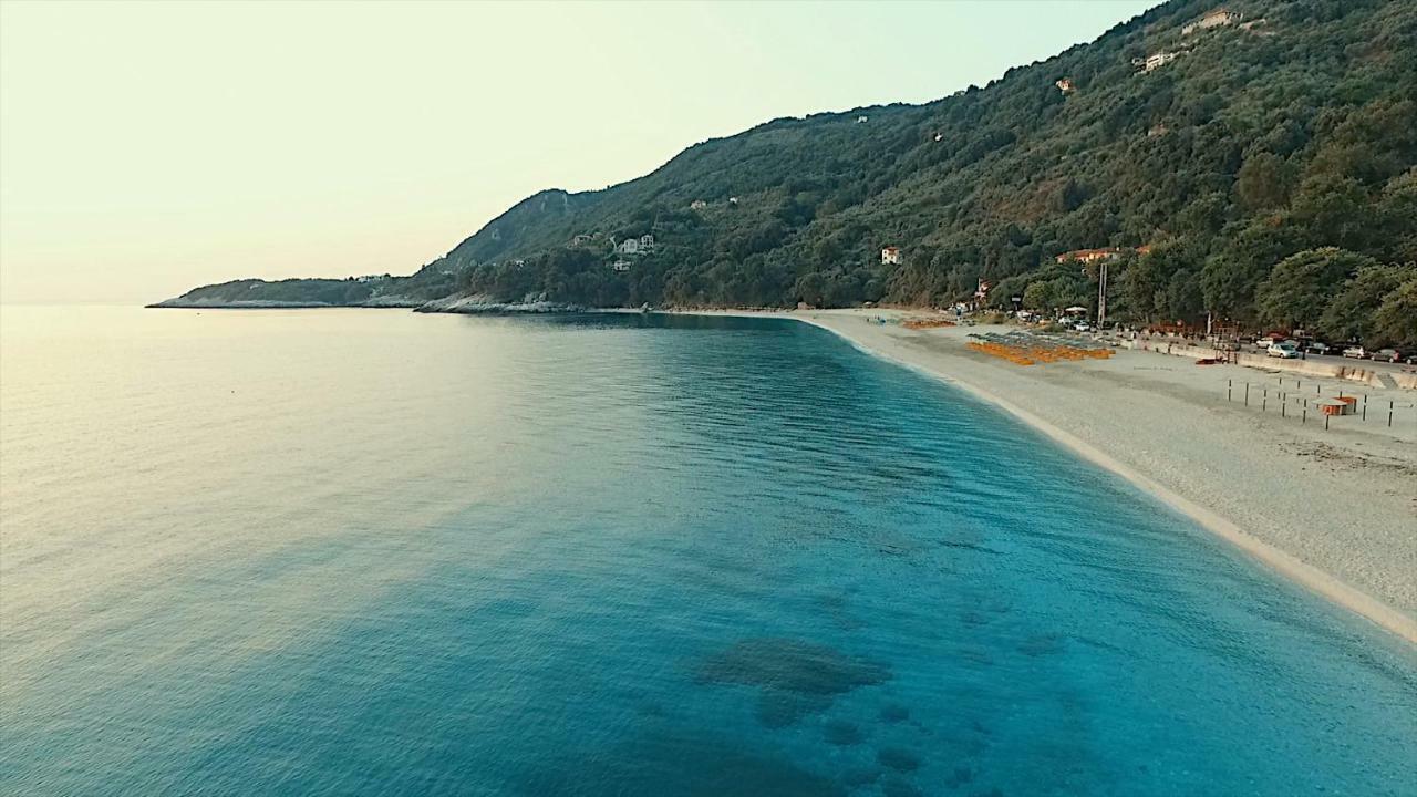 Papa Nero Beach House Agios Ioannis  Esterno foto