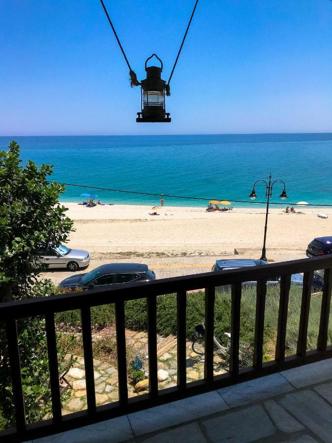 Papa Nero Beach House Agios Ioannis  Esterno foto